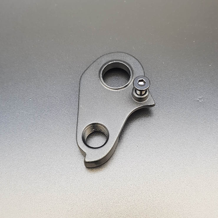 콜로서스/시스큐 행어