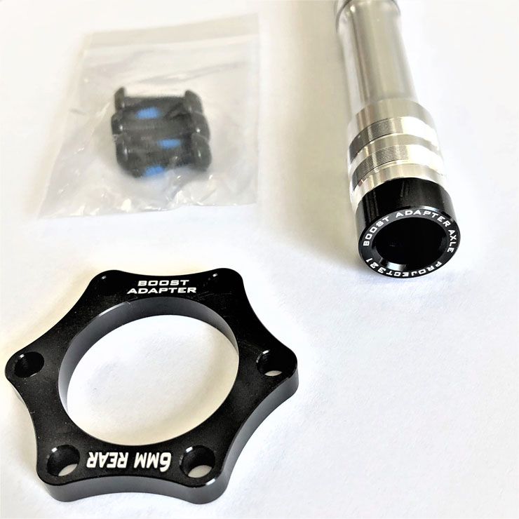 부스트 아답터 뒤